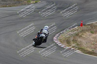 media/Apr-20-2025-AHRMA (Sun) [[393a79c373]]/Race/Group 4/Turn 4b/